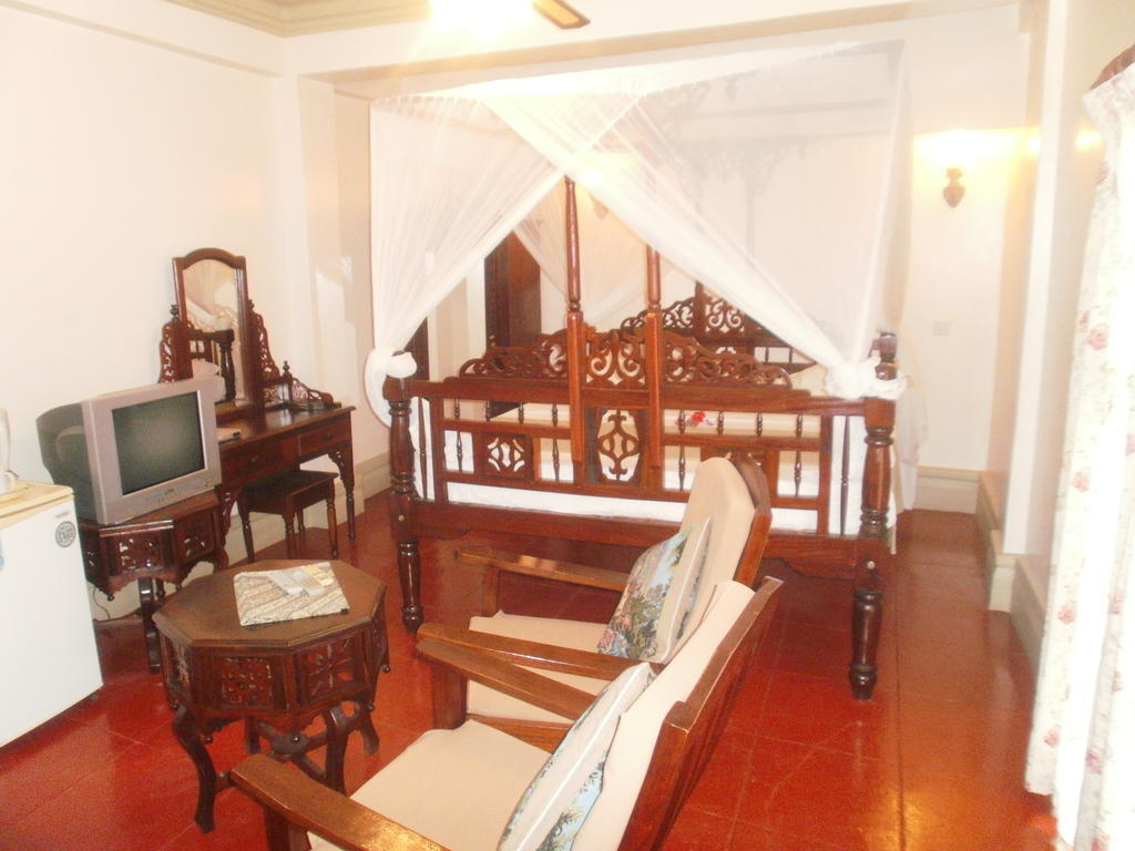 Asmini Palace Hotel Занзибар Экстерьер фото