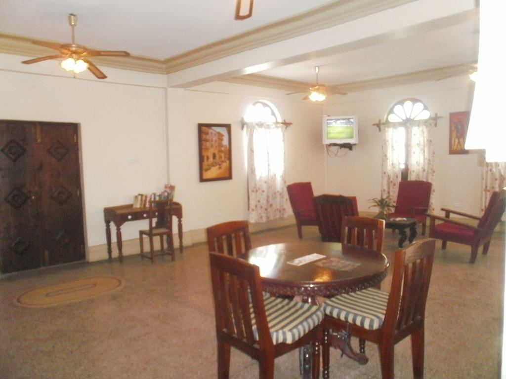 Asmini Palace Hotel Занзибар Экстерьер фото